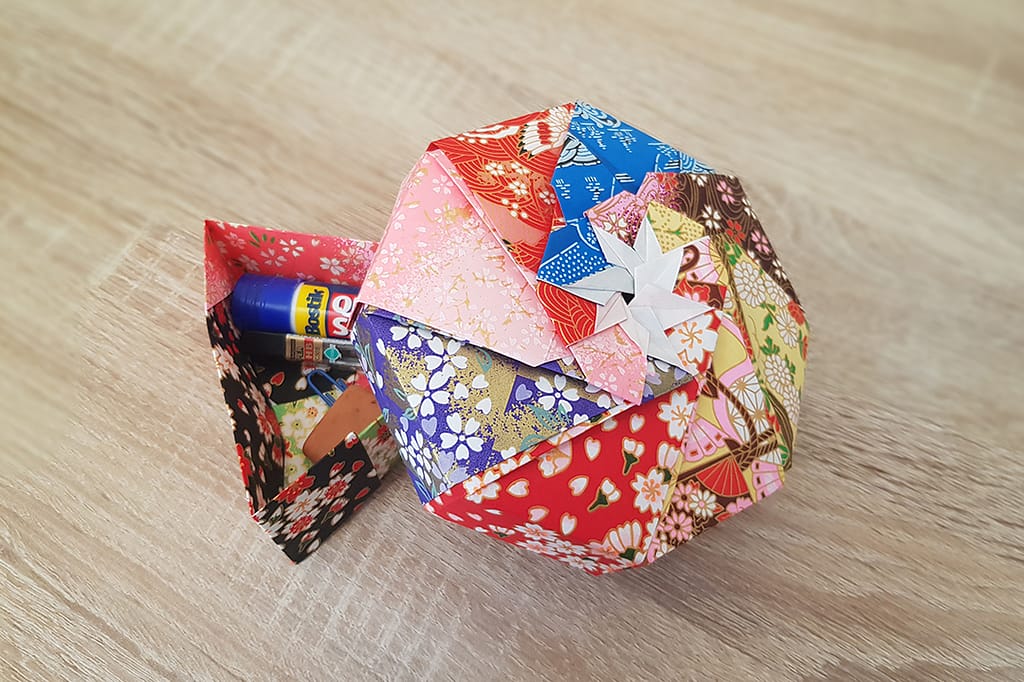 Origami boxes created at home (beginner level).